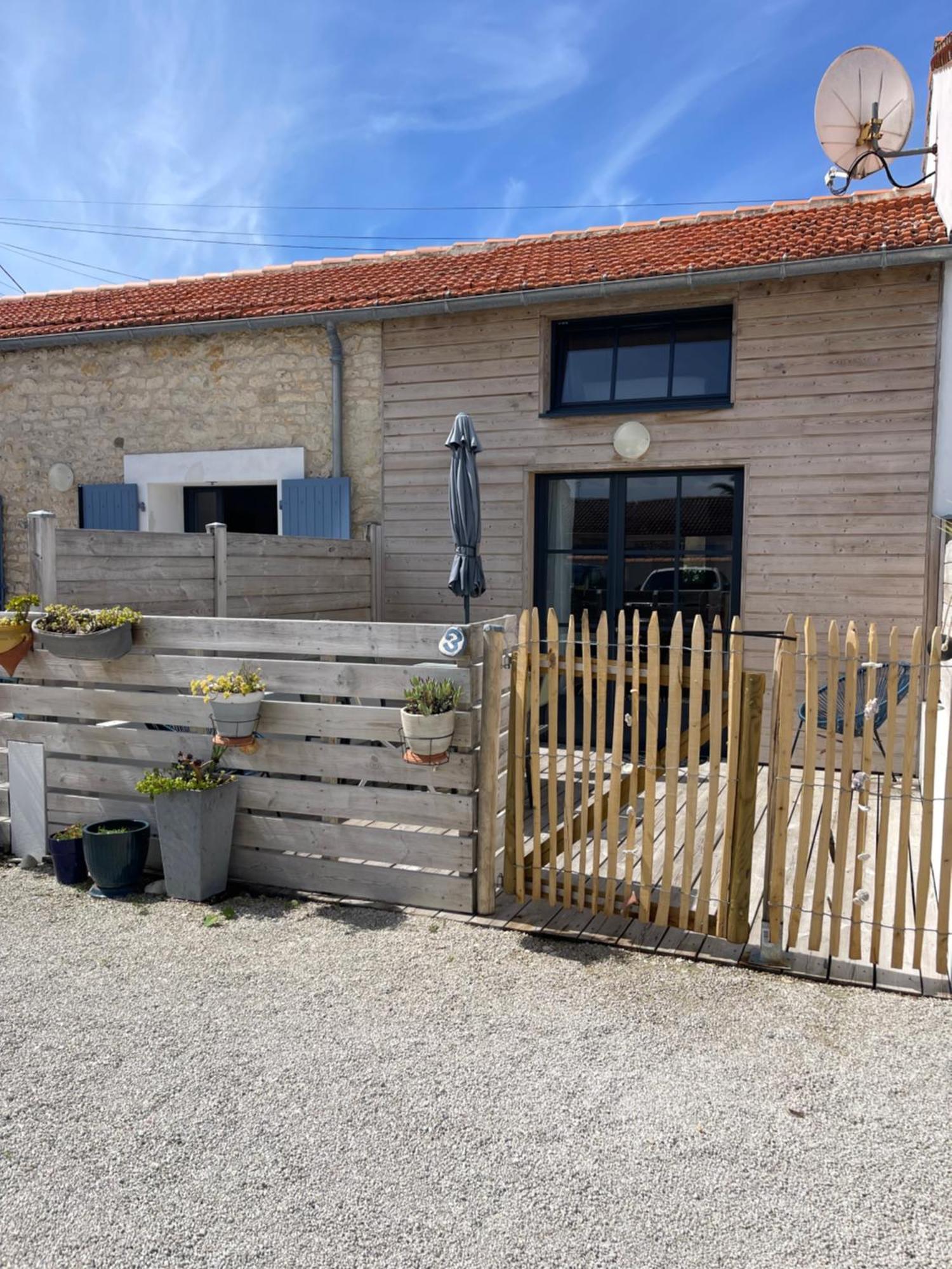 Clos Des Aigrettes -6 Gites De Charme Et Confort A 30M Du Port De La Cotinière Kültér fotó
